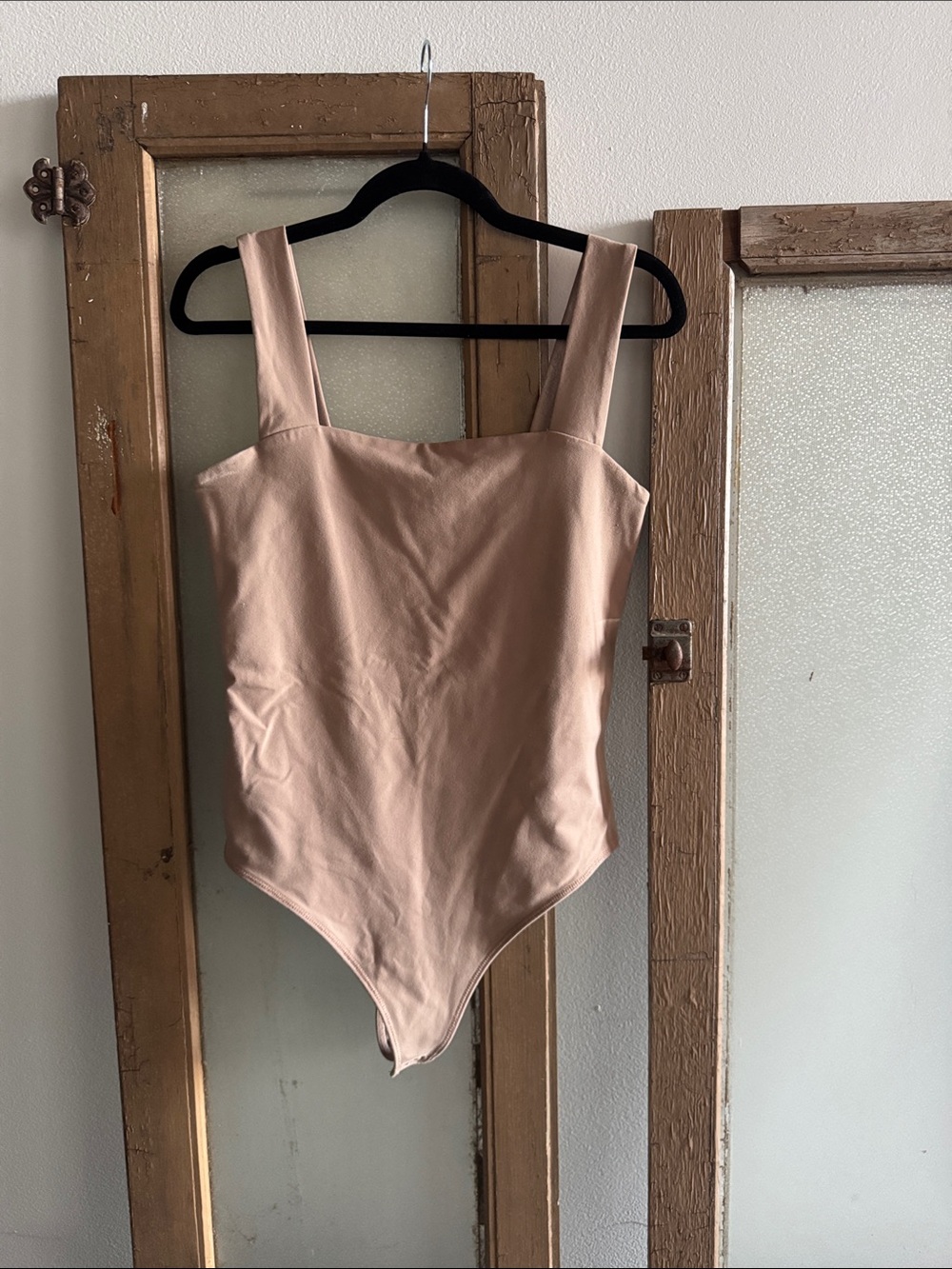 Abercrombie & Fitch Blush Square-Neck Bodysuit